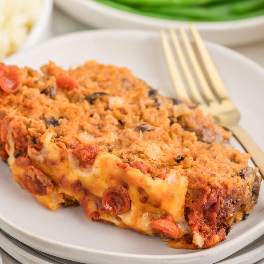 Saucy pizza meatloaf