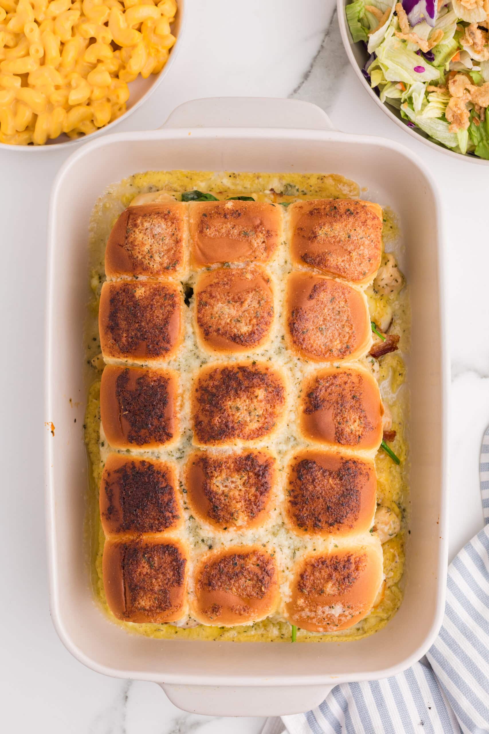 Cheesy baked chicken sliders