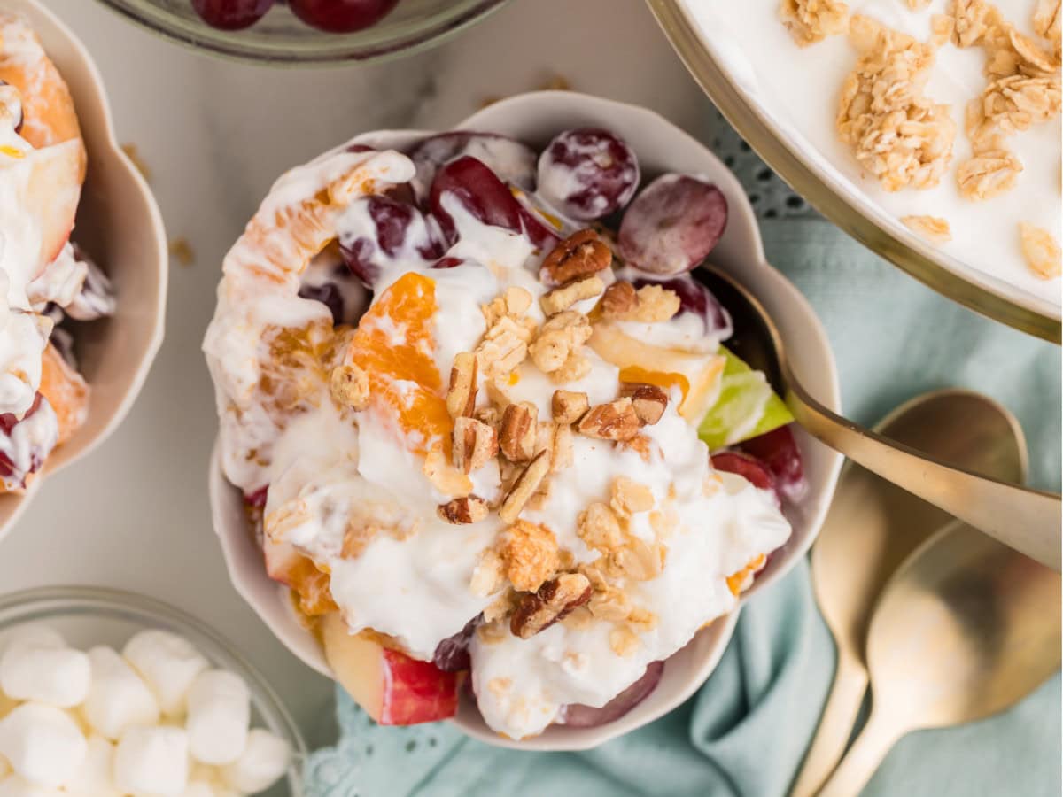 Creamy apple grape fruit salad
