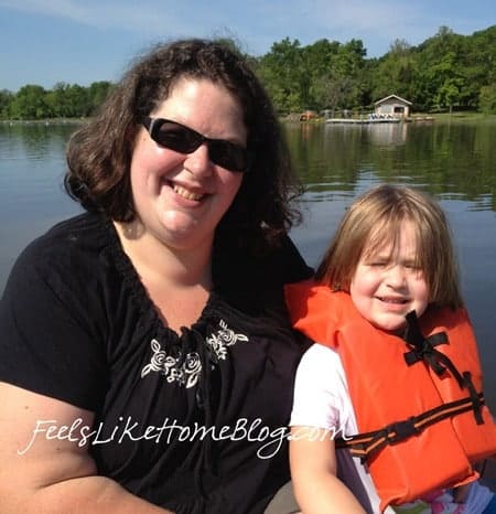 Tara Ziegmont and her daughter in a row boat