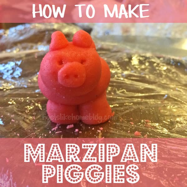 marzipan pig with the title \"how to make marzipan piggies\"