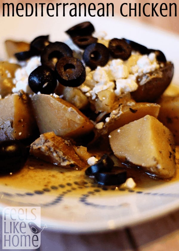 CrockPot Mediterranean Chicken with Black Olives and Feta Cheese - This looks amazing!