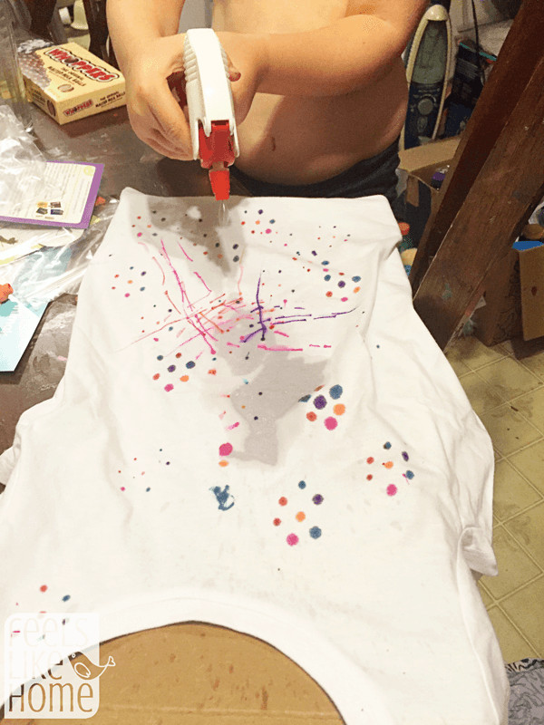 TShirt Chromatography Art & Science Experiment for Kids