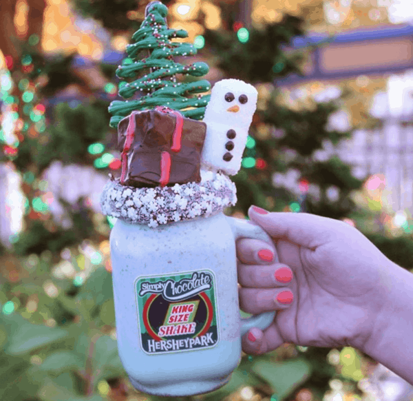 hersheypark-christmas-candylane-king-size-milkshake