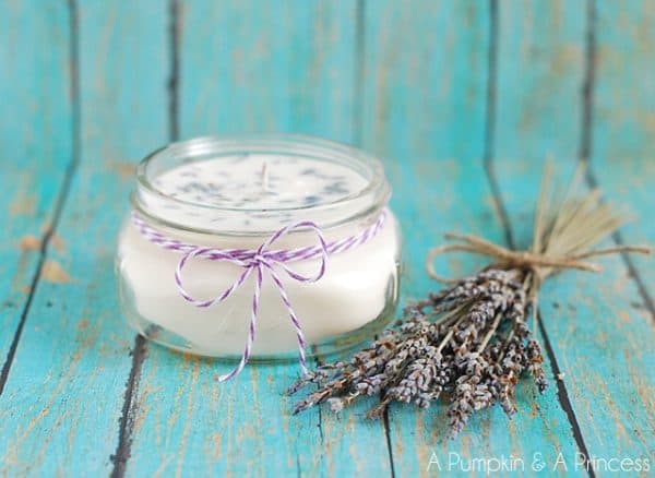DIY lavender mason jar candle