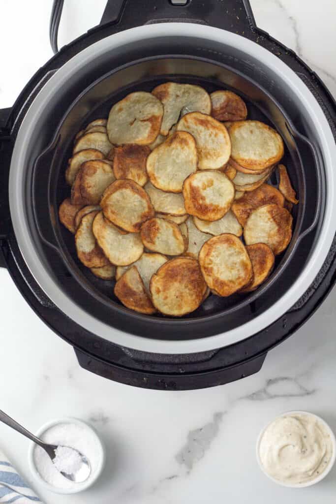 cooked potato chips in the air fryer