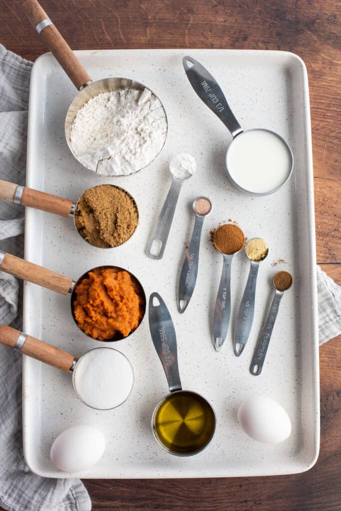 pumpkin spice donuts ingredients