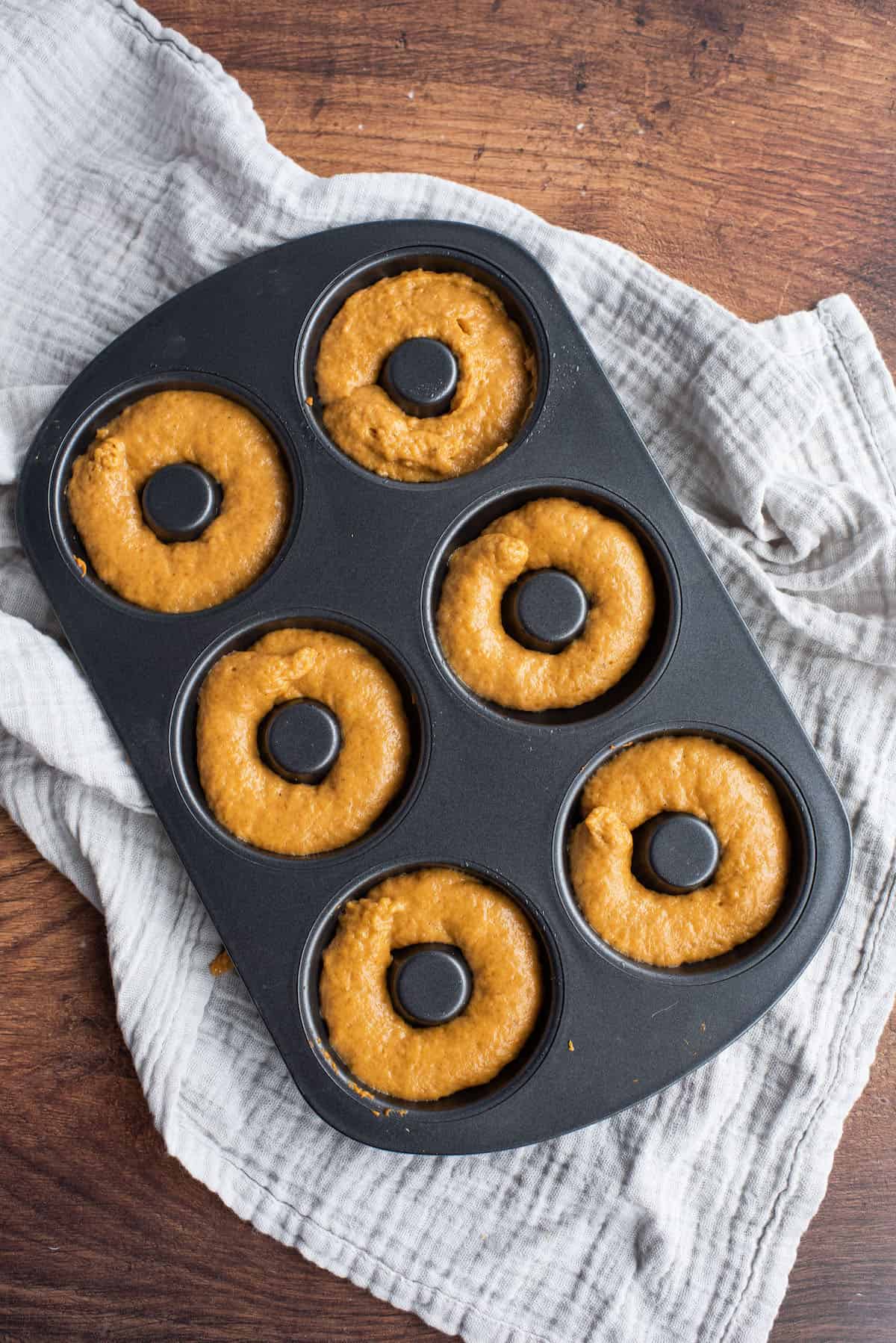 pumpkin spice donuts ready to bake