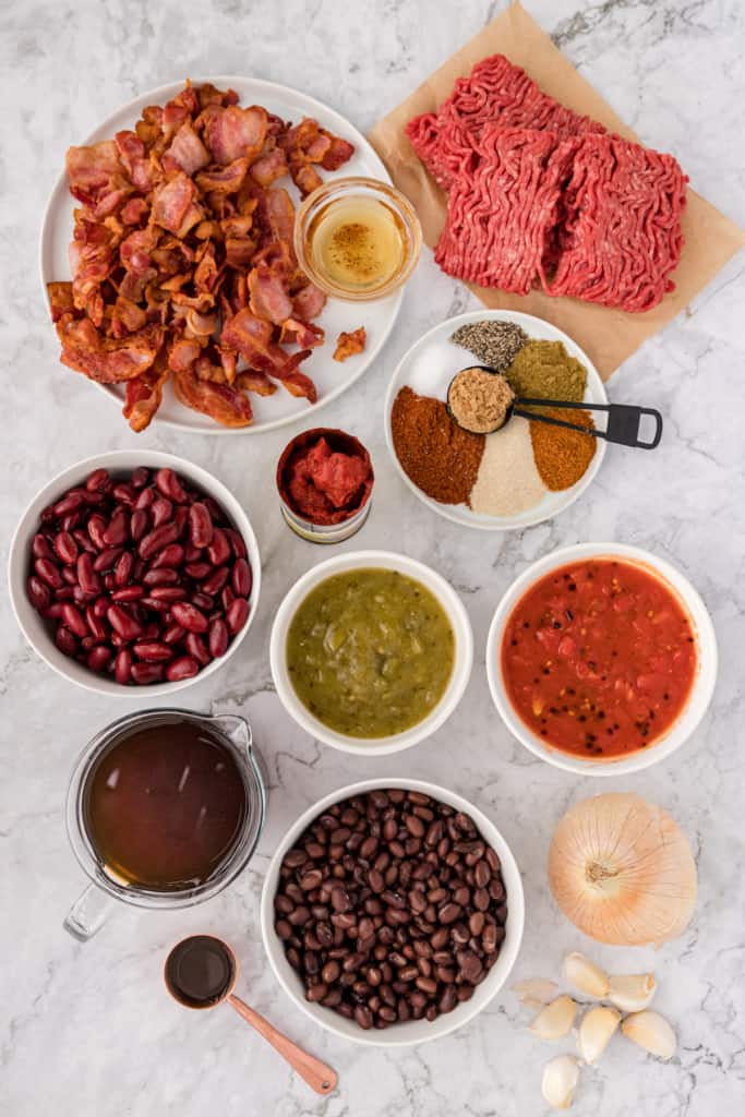 best chili ingredients including bacon, beans, and ground beef