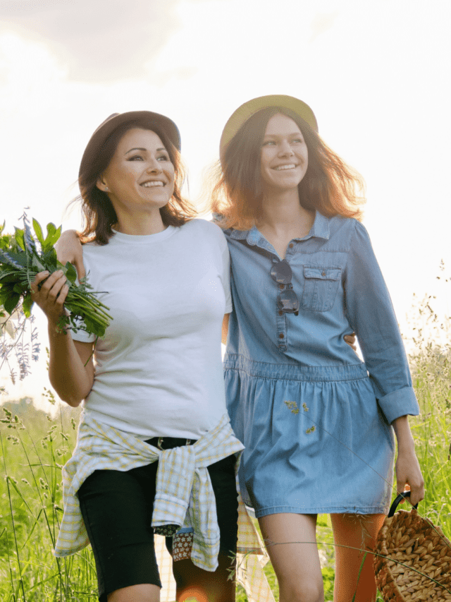 18 FUN THINGS TO DO WITH TWEENS & TEENS WHO DON'T WANT TO HANG OUT WITH THEIR PARENTS STORY