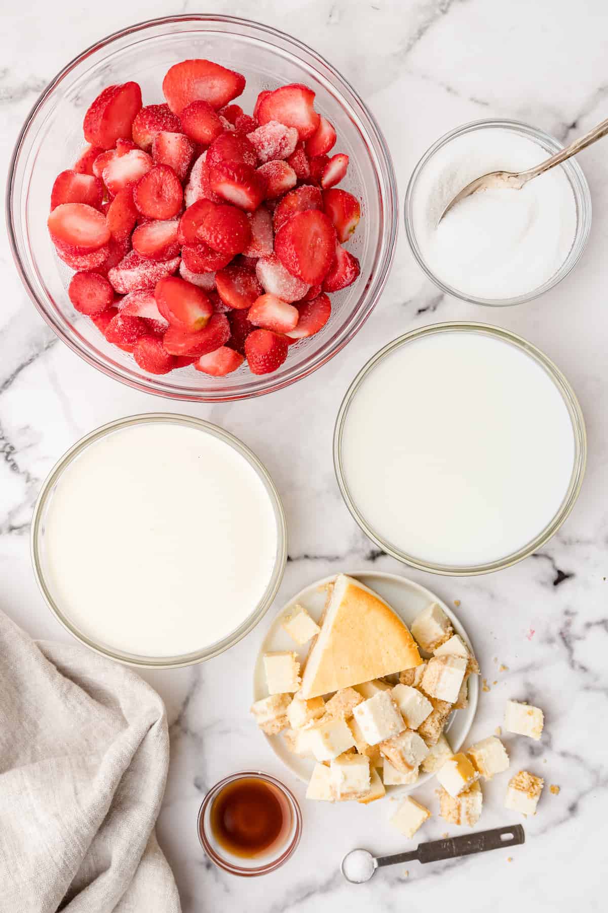 ingredients for strawberry cheesecake ice cream