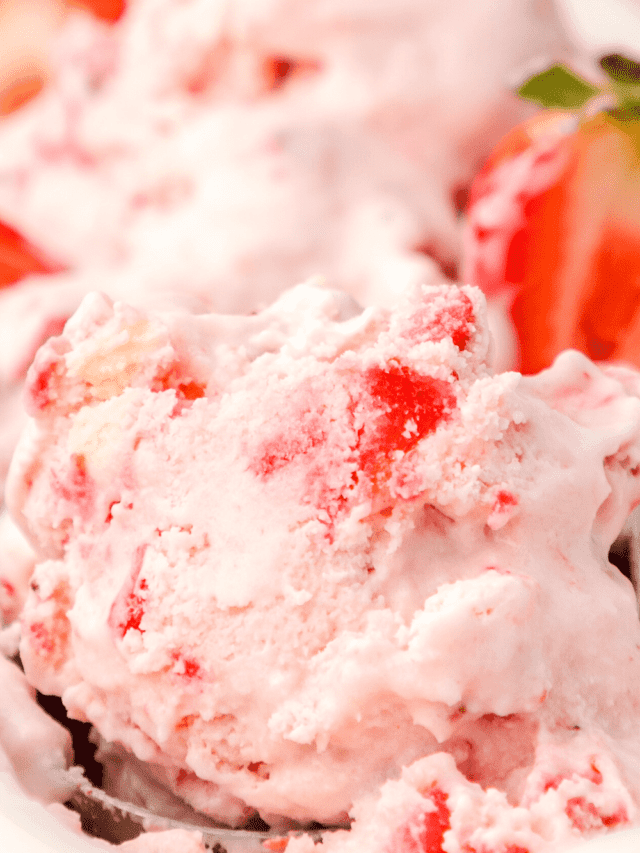 STRAWBERRY CHEESECAKE ICE CREAM STORY