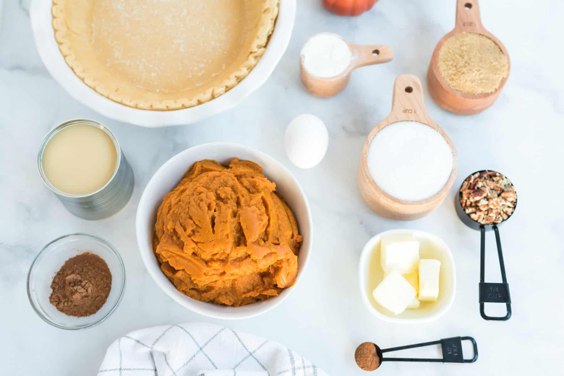 praline pumpkin pie ingredients