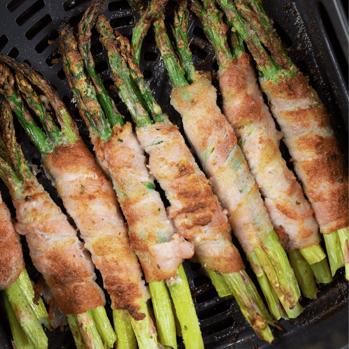 bacon wrapped asparagus in the air fryer basket