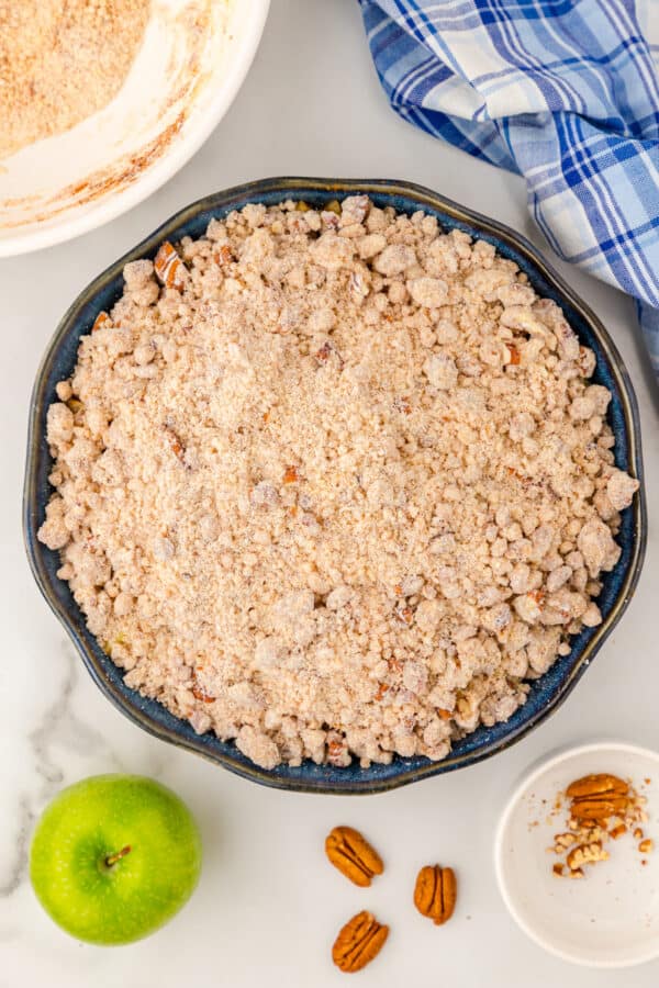 The Best Cake Mix Apple Crisp Recipe from The Pampered Chef