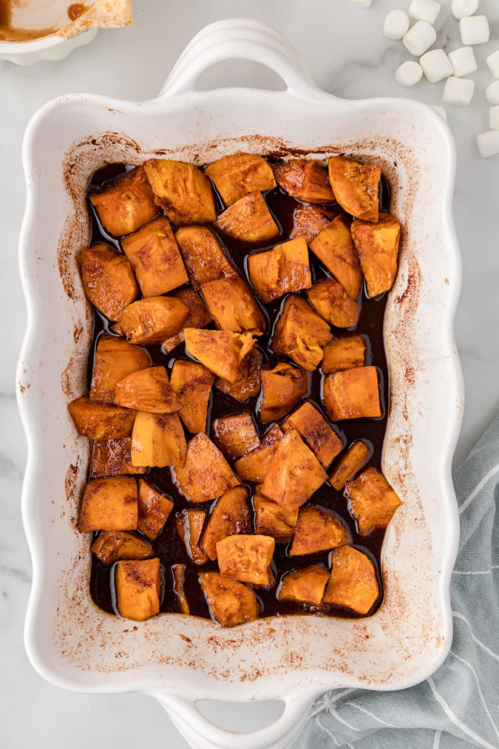 Homemade Candied Sweet Potatoes with Orange Juice and Marshmallows
