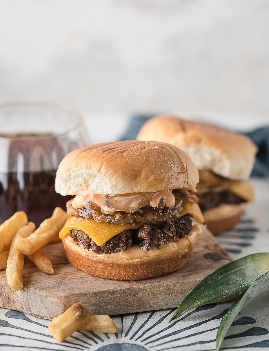 Hawaiian burgers that were cooked on the stove