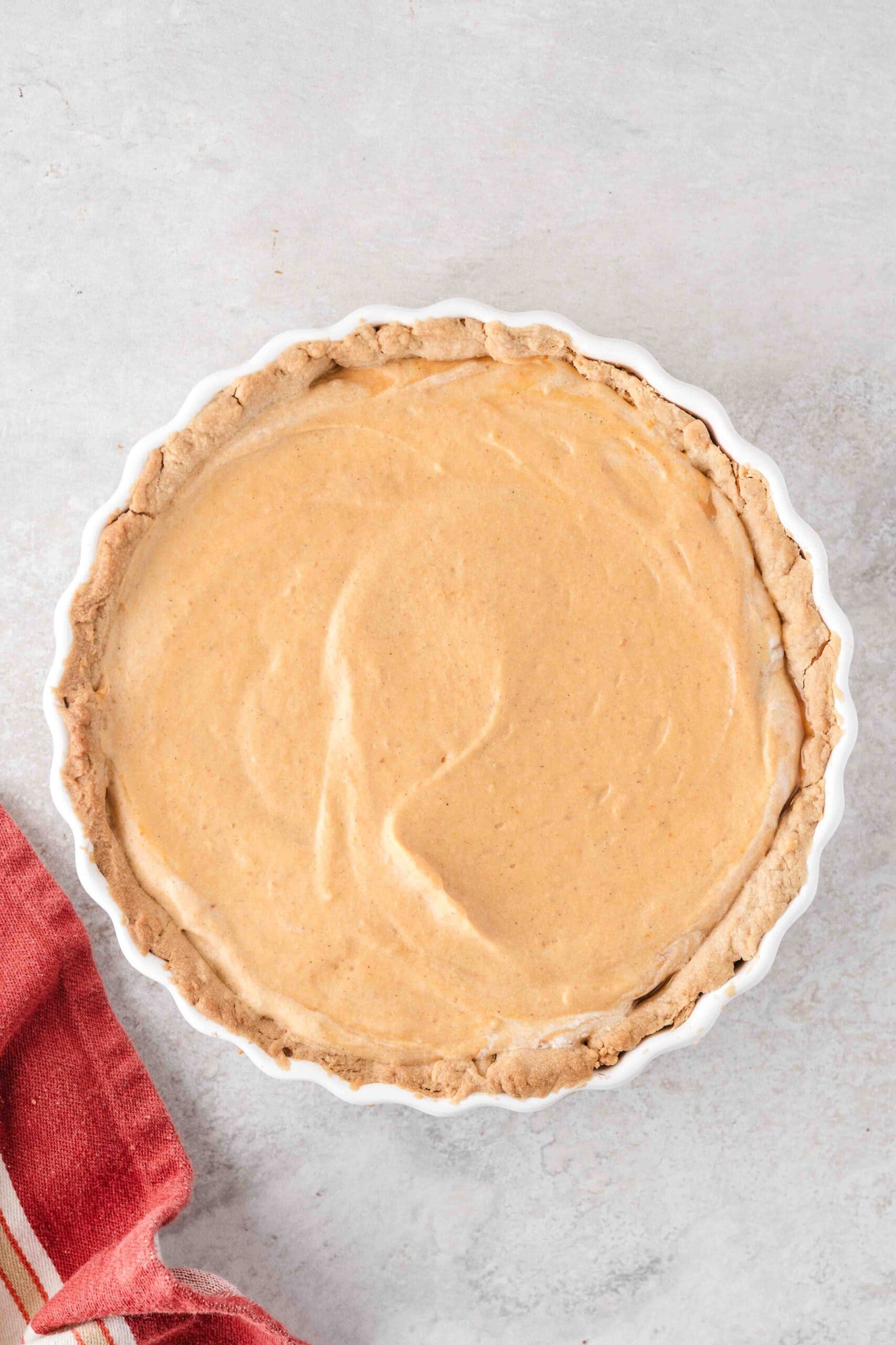 No-bake pumpkin pie fresh out of the fridge ready to be served