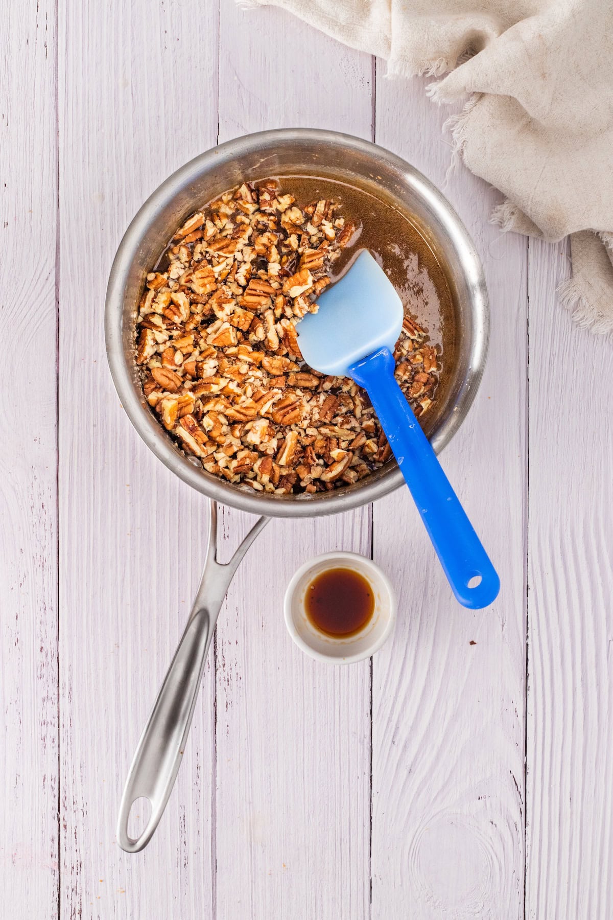 mix the chopped pecans with the butter and sugar mixture