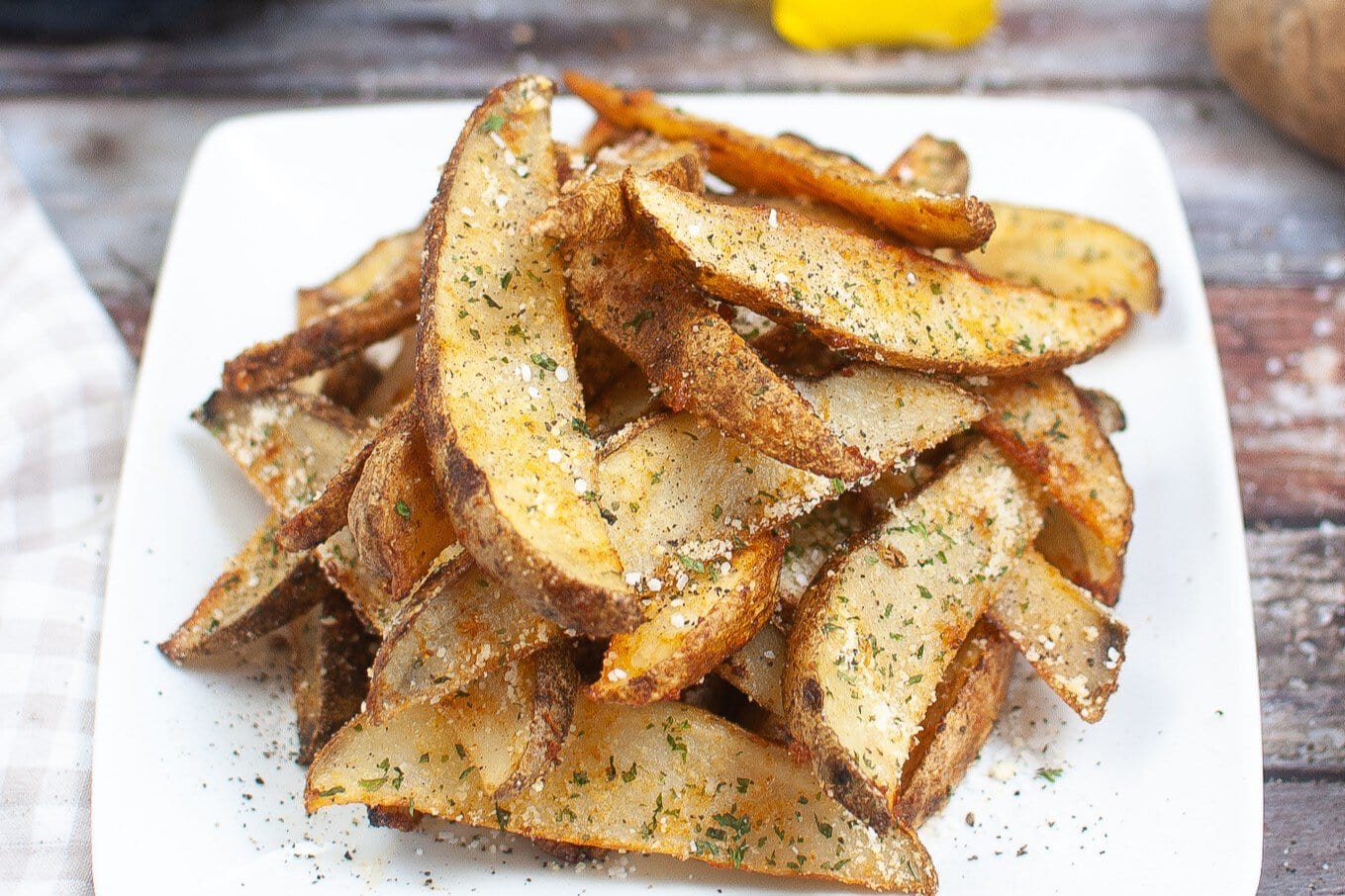 Easy Air Fryer Potato Wedges Recipe