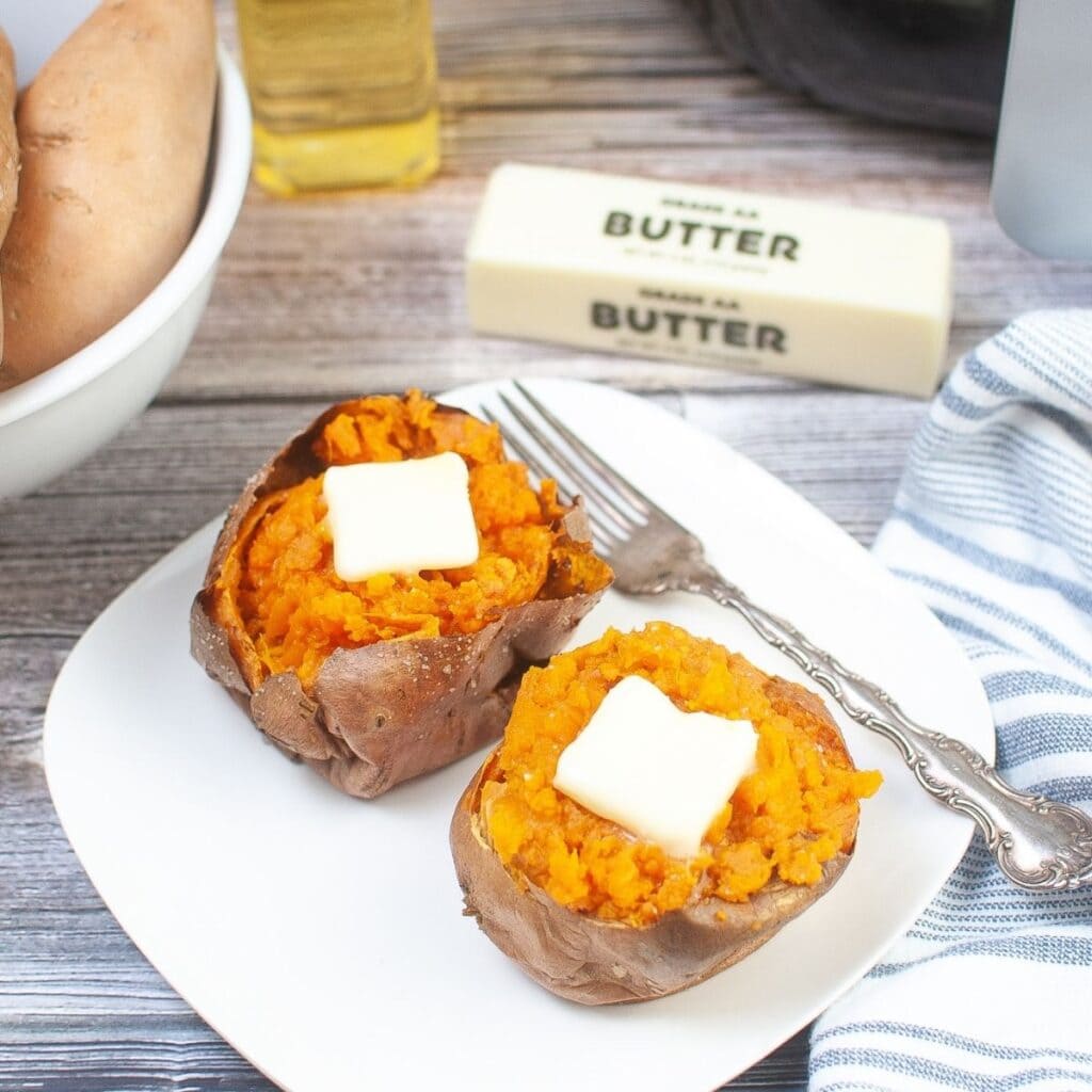 air fryer sweet potatoes on plate