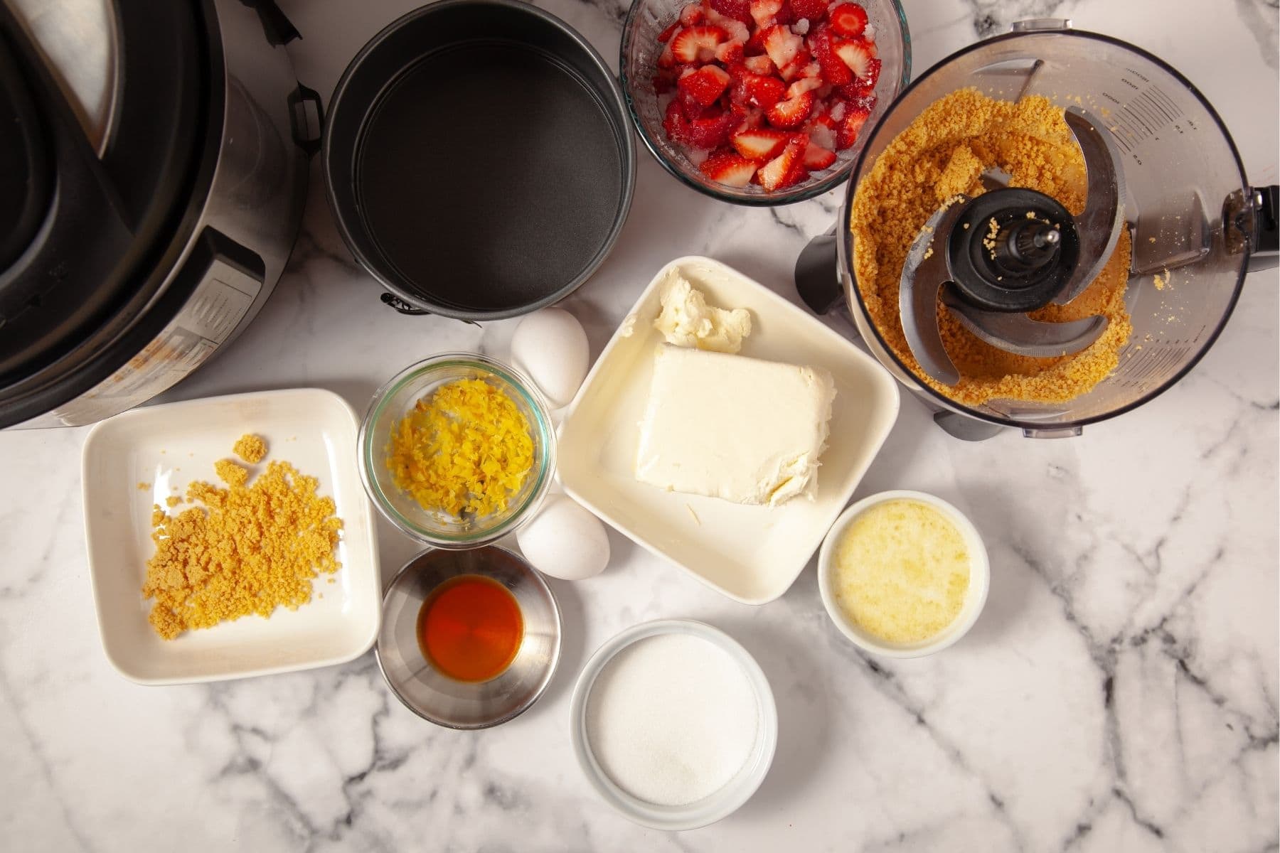 Strawberry cheesecake ingredients