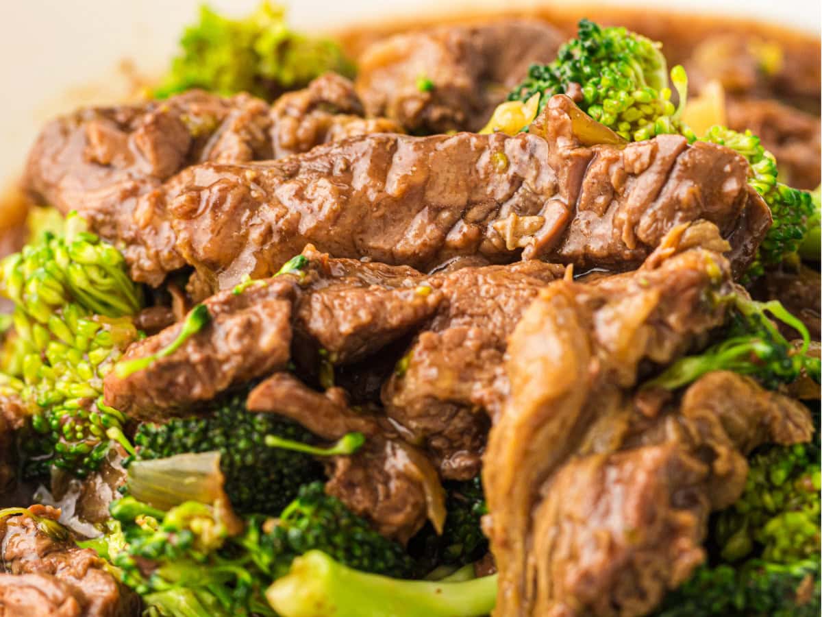 Easy beef and broccoli Crockpot recipe