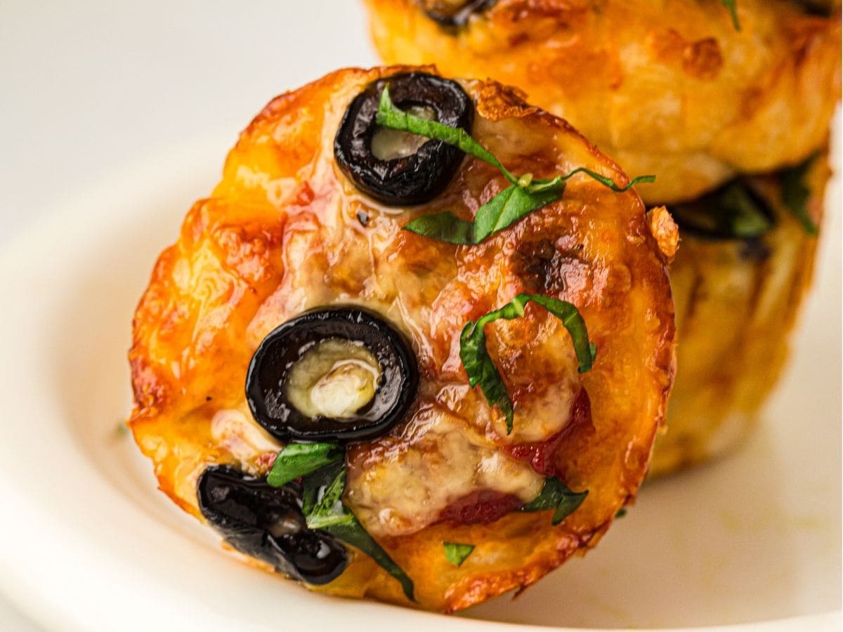 Mini pizza muffins for school lunch