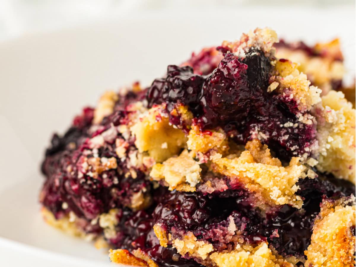 Warm berry dump cake dessert