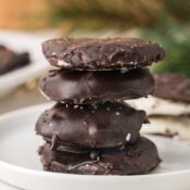 Homemade copycat York peppermint patties