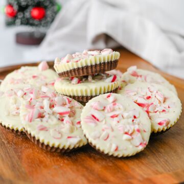 White chocolate peppermint bark cups