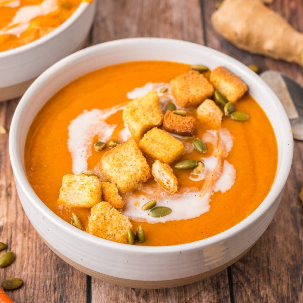 Creamy carrot ginger soup