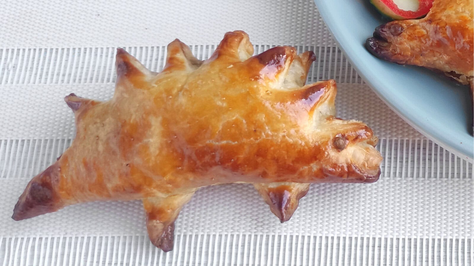 Baked chicken empanadas for kids