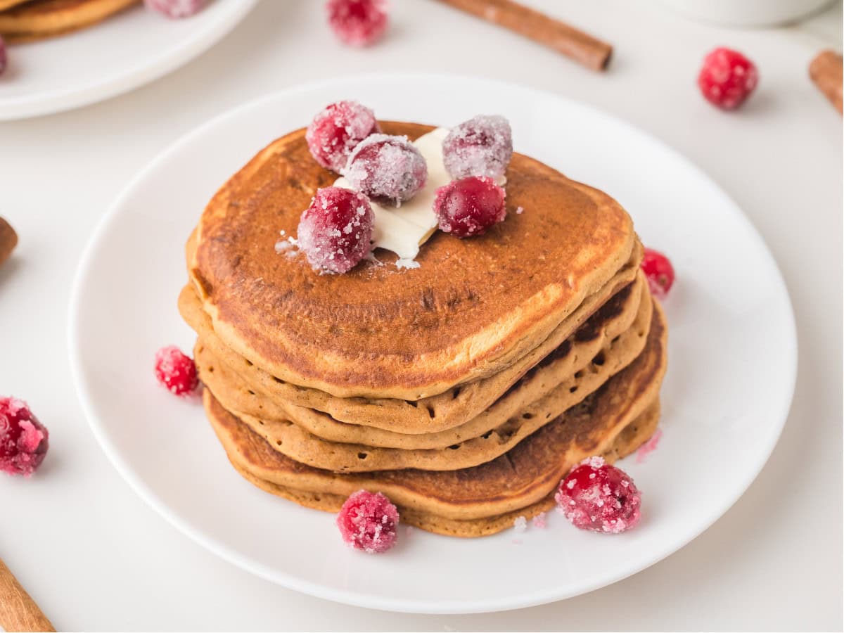 Easy gingerbread pancakes