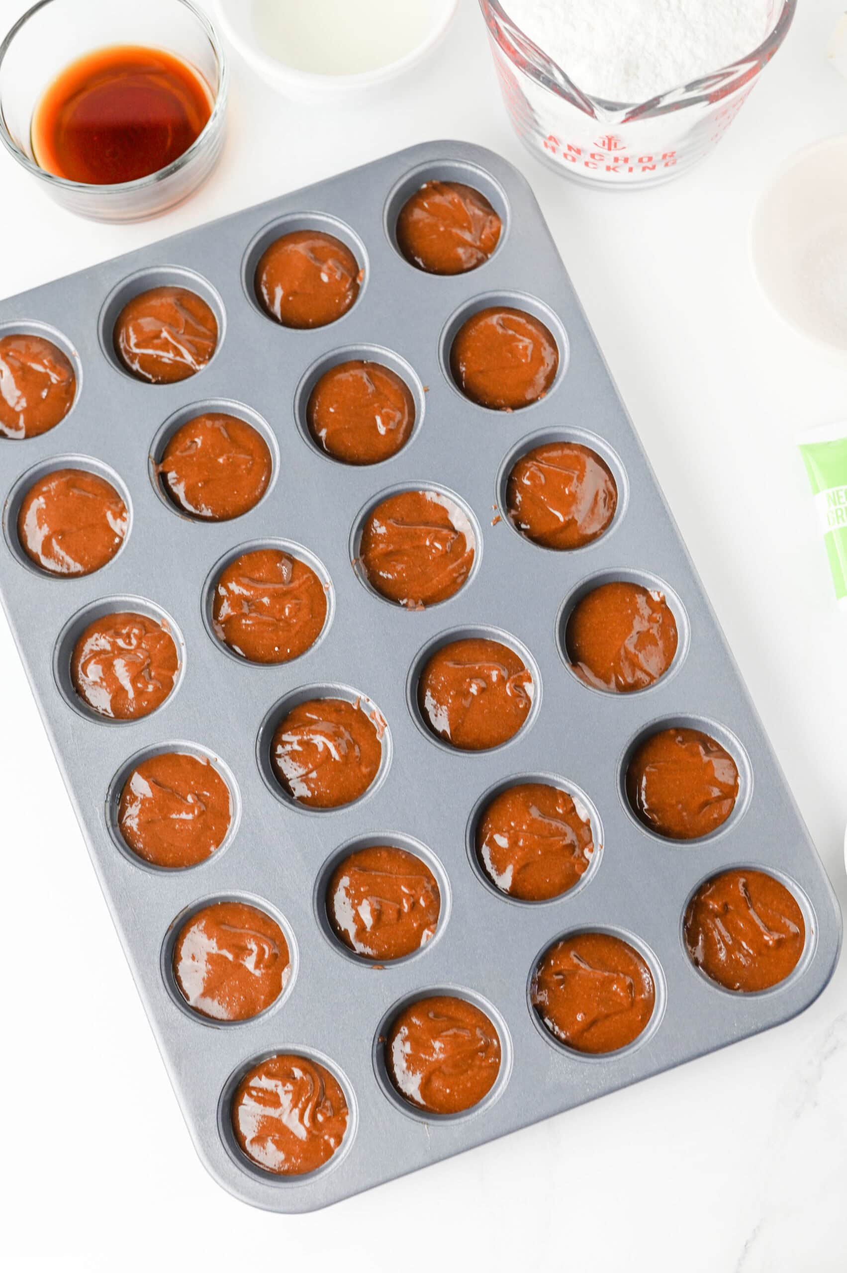 Mini Grinch brownie batter bites
