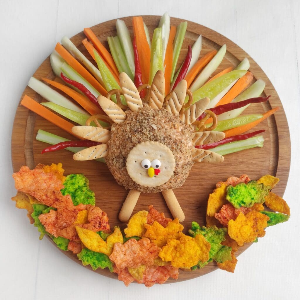 Thanksgiving turkey cheese ball platter