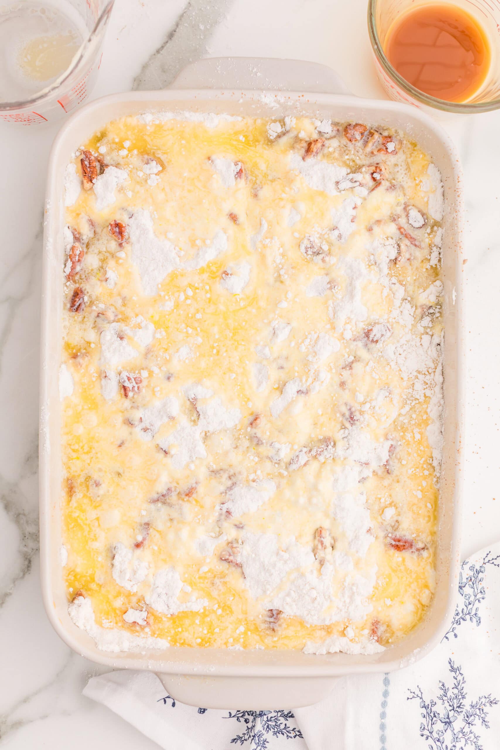Apple dump cake with buttery cake mix topping
