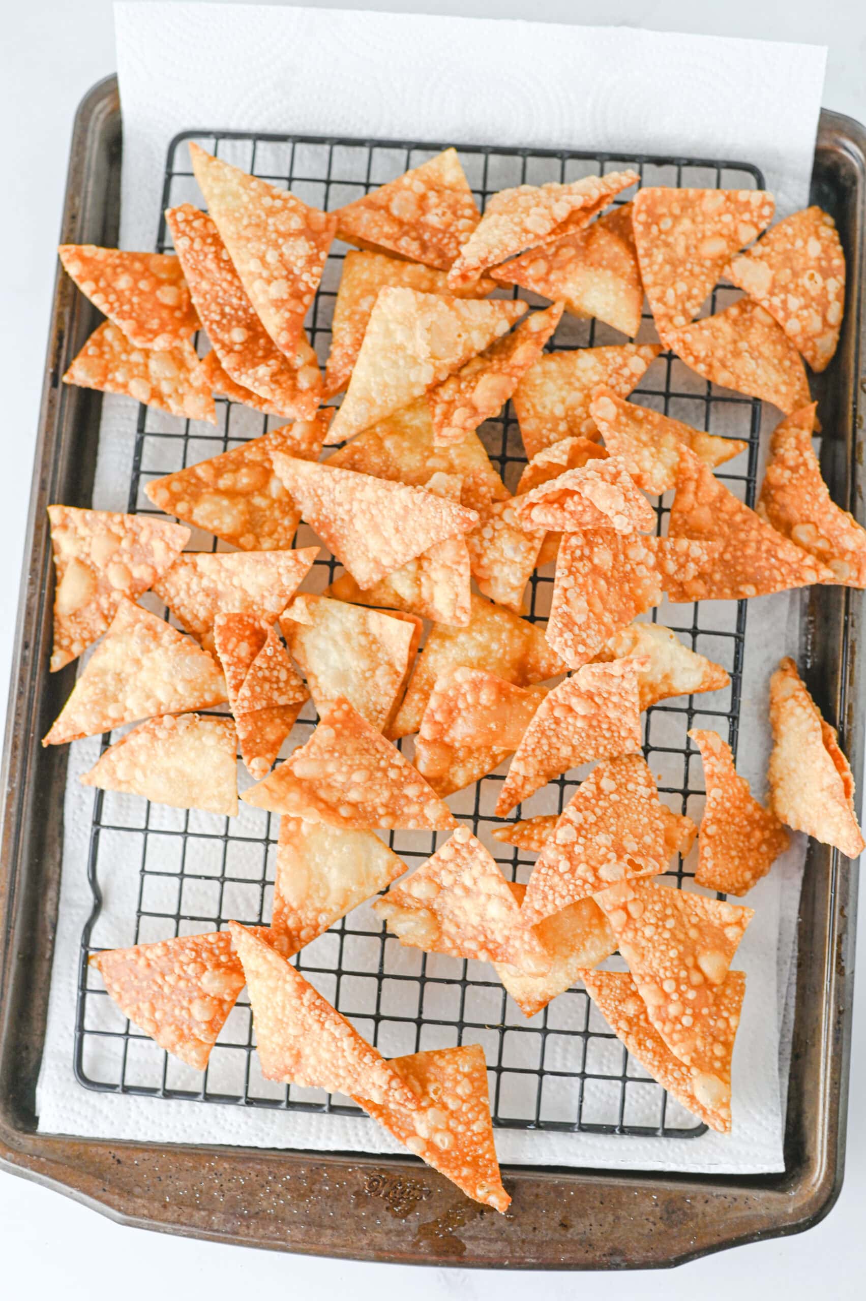 Crispy wonton chips for crab rangoon dip