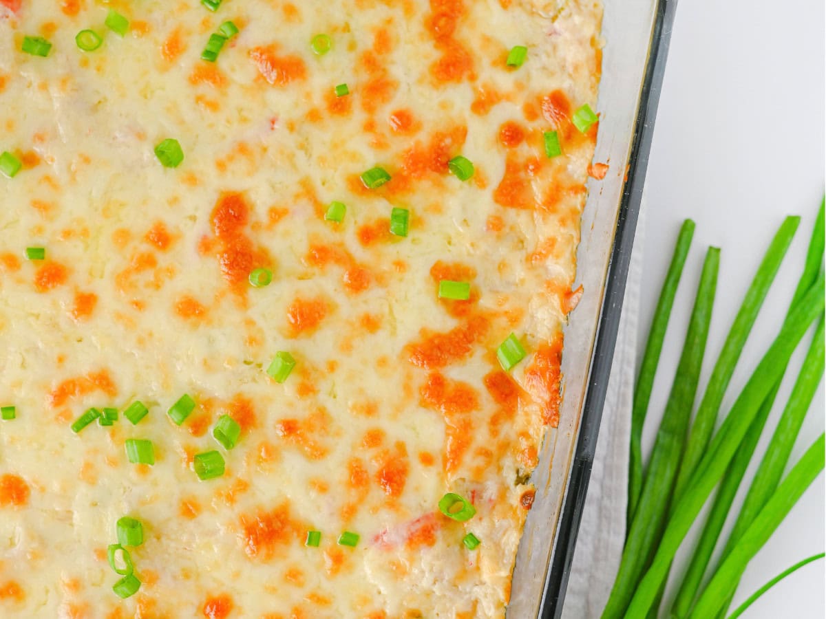 Cream cheese crab rangoon dip