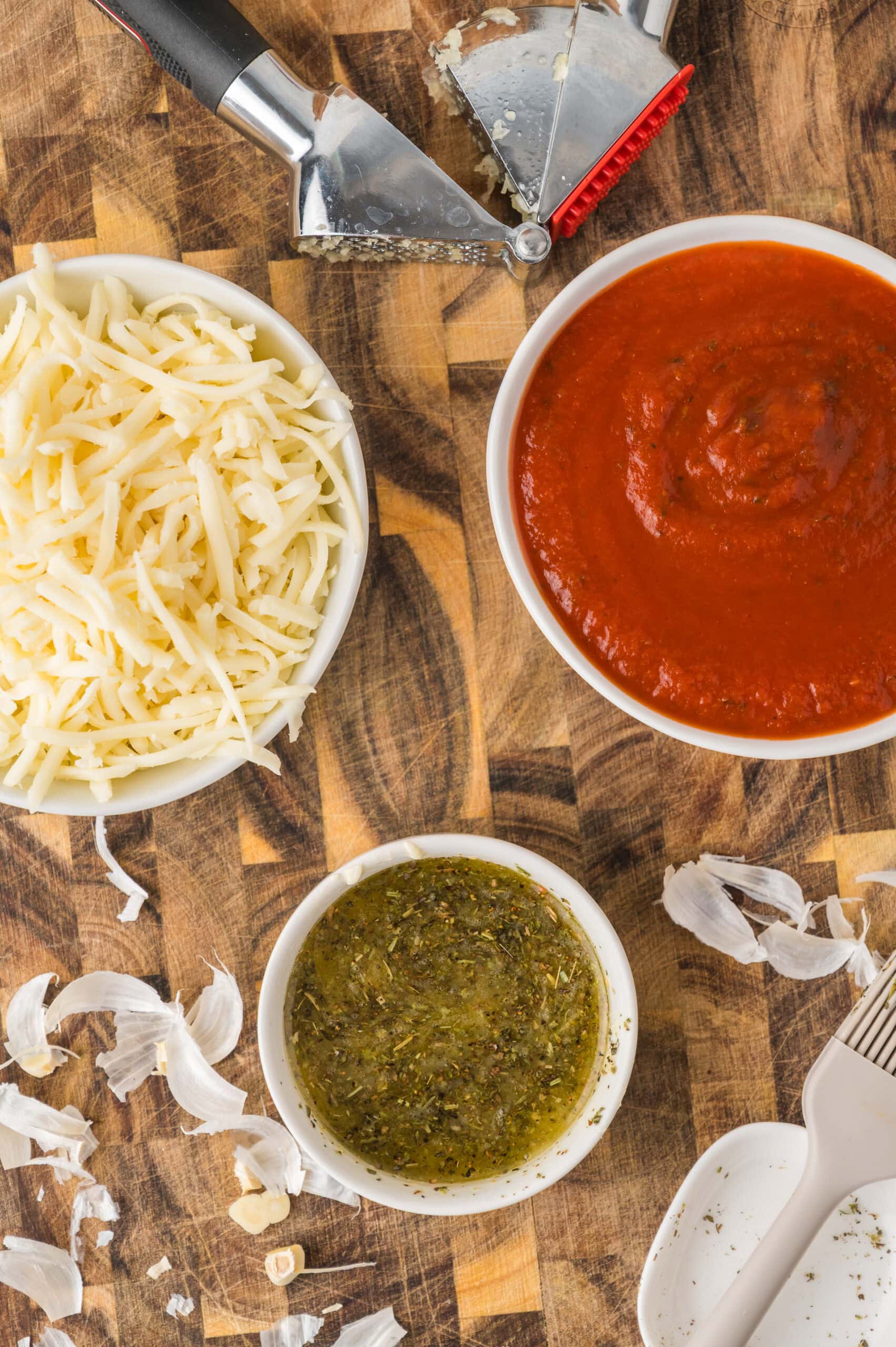 Garlic herb butter mixture for French bread pizza
