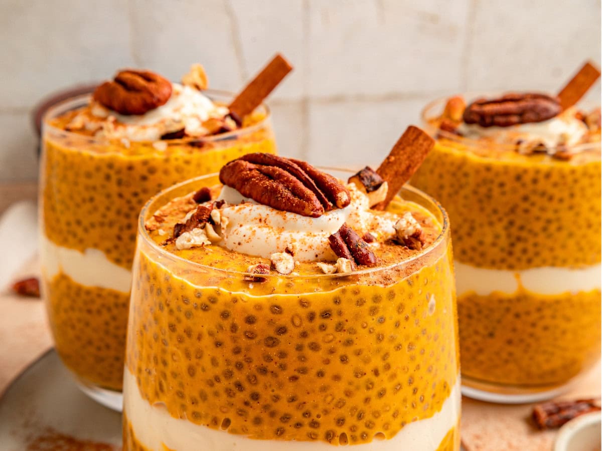 Healthy pumpkin chia pudding for fall breakfasts